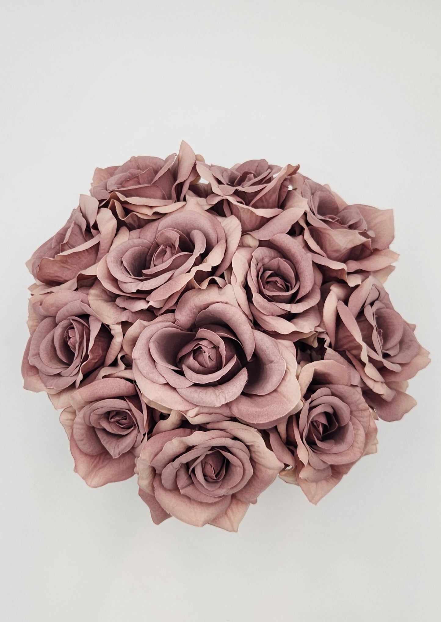 LEA PLEATED ROSE REALTOUCH ARRANGEMENT