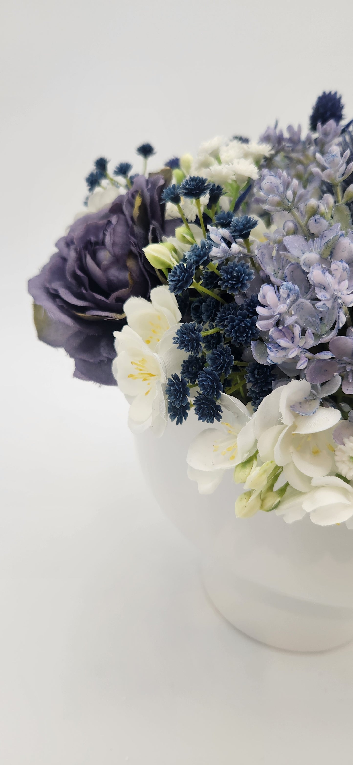 OCEAN BLEU FLORAL ARRANGEMENT